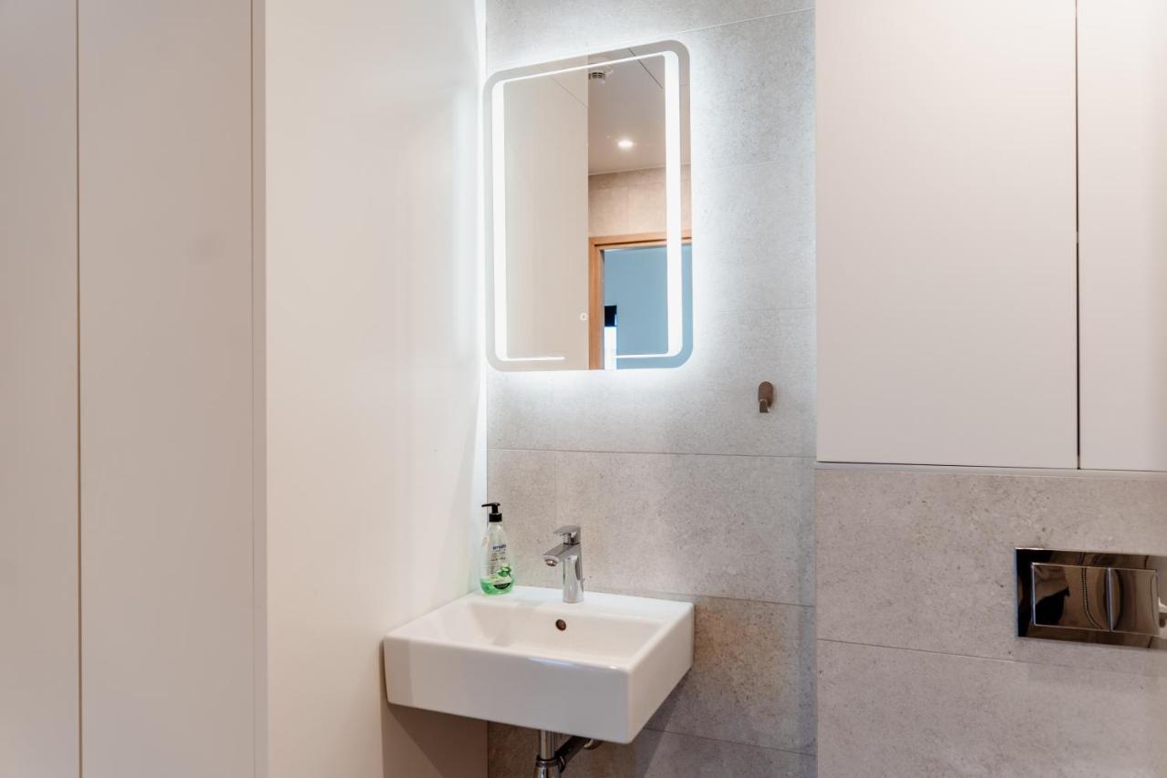 Dream Stay - Modern Apartments In City Centre Tallin Exterior foto